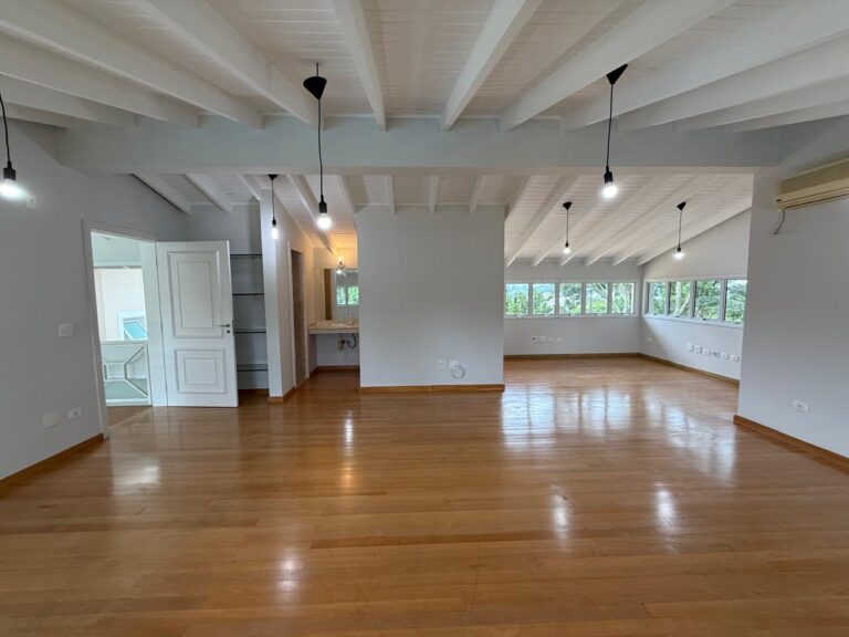 WhatsApp Image 2026-03-05 at 10.52.54 (2)