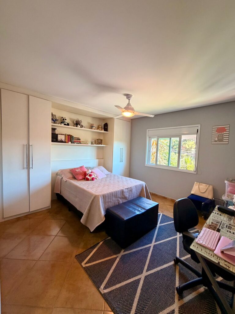 9f75adfd-0afd-4b79-8fc0-c28217258fe3