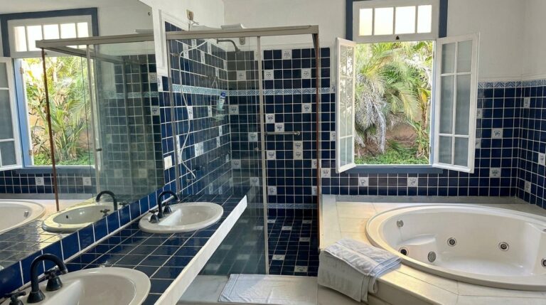 Transform_photo_to_202604271503