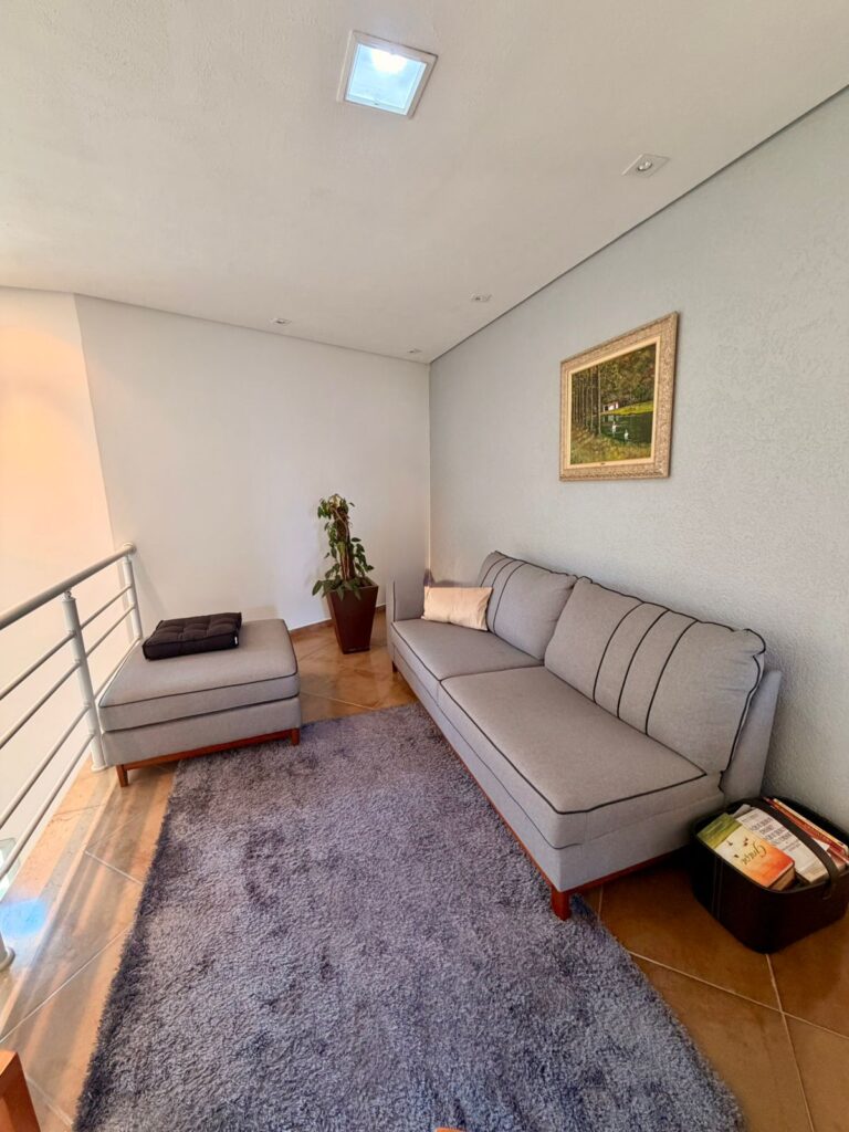 a08969ae-f878-4b2b-99c8-c5557f54a4df