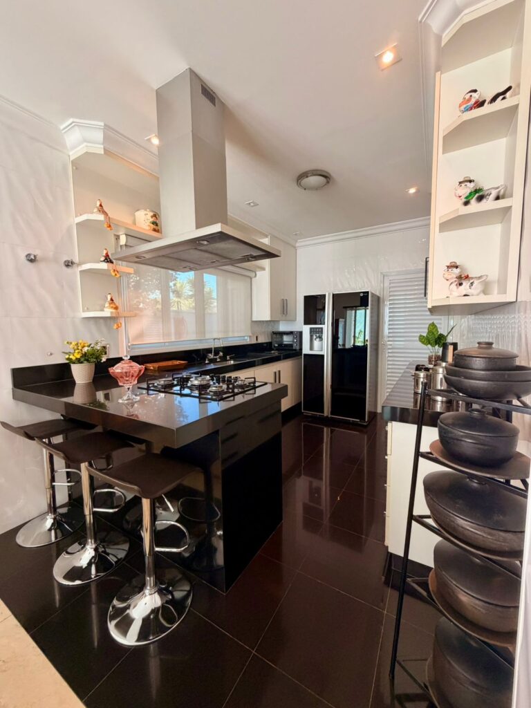 ba641d5c-ec98-4bdf-92b1-76600249b6c0