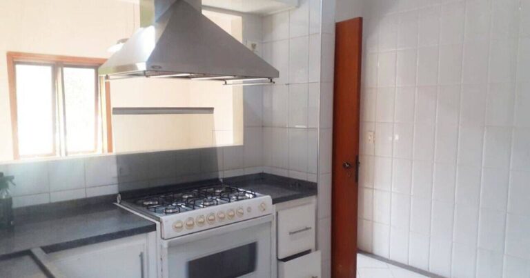 d47b49e7d2105834b33fed68(1)