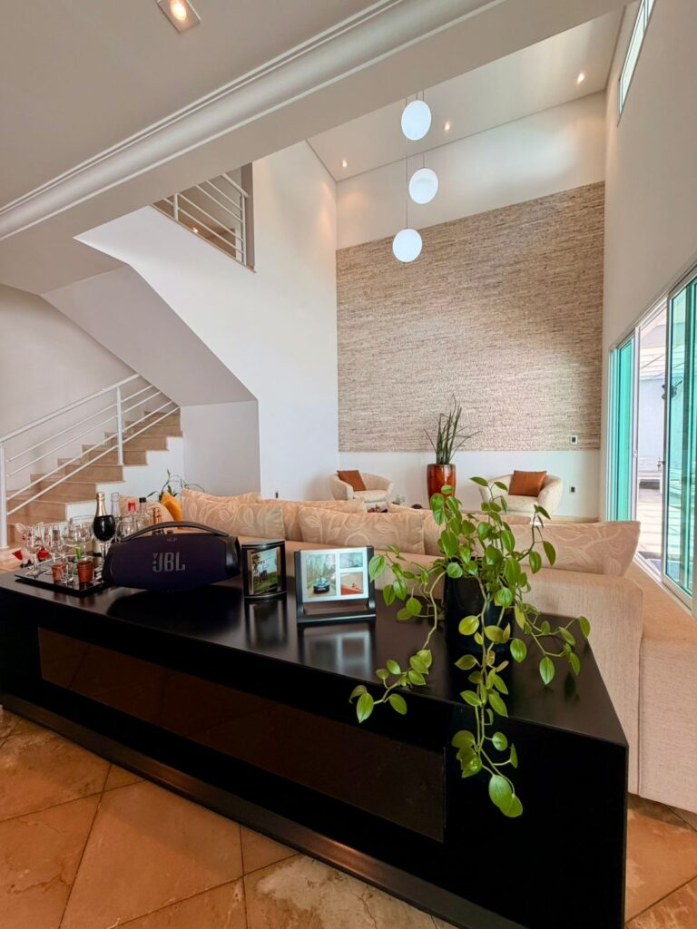 fa570862-eb76-4c74-acd2-538b14bbe270