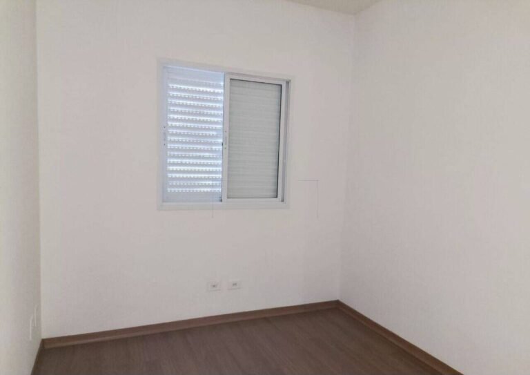 5733e6103aead00aed13e21f(1)